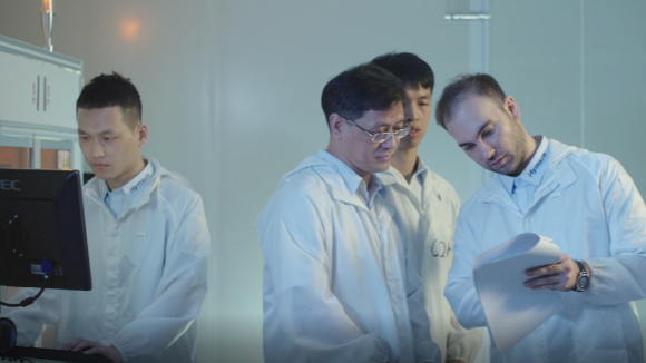 研發(fā)團隊-研發(fā)、工程、技術類人員規(guī)模年均增長100%，人員結構不斷優(yōu)化。